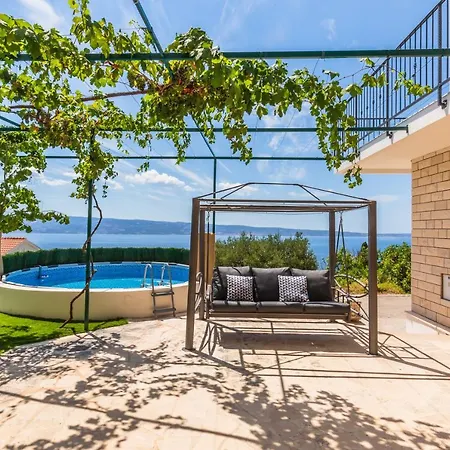 Adriatic Villa Jesenice (Split-Dalmatia)